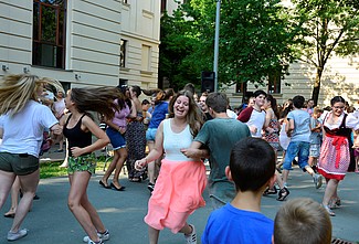 Kinder bei Sommerfest